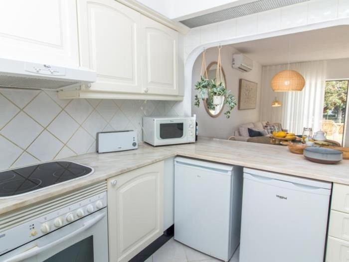 Estima Golf House Apartment - Luxurious & 6 Pools & Golf & Tennis 알부페이라 외부 사진